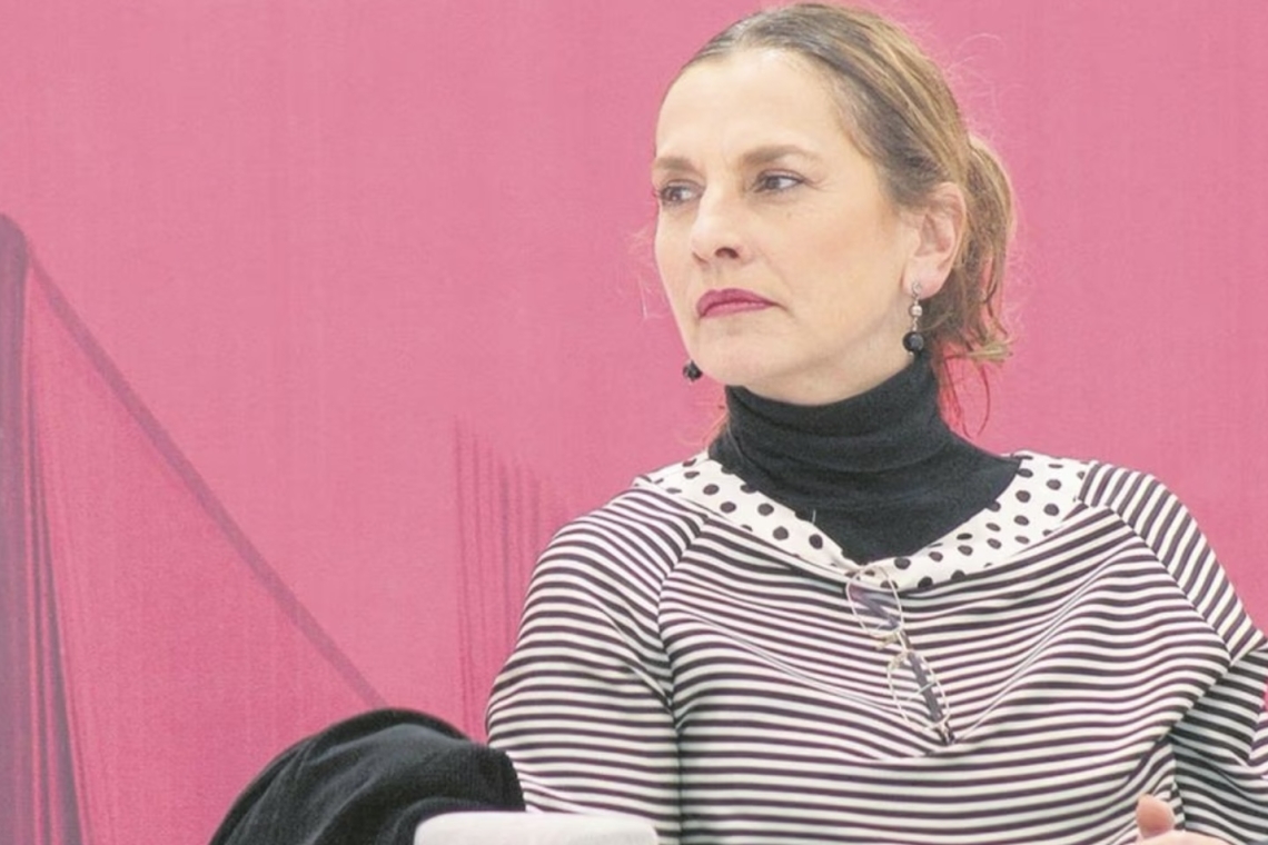 BEATRIZ GUTIÉRREZ MÜLLER CANCELA LECTURA DE FANDANGOS