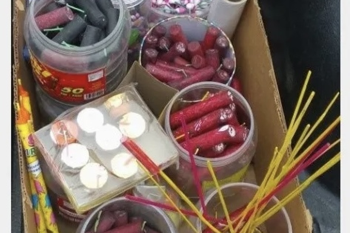 SE SUSPENDEN PERMISOS PARA LA VENTA DE COHETES 
