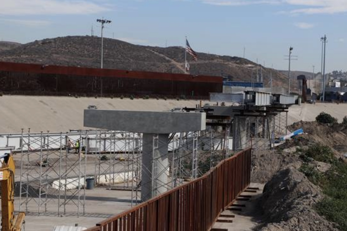 NO AFECTARÁ INGRESO A MEXICO POR SAN YSIDRO CONSTRUCCIÓN DEL VIADUCTO ELEVADO 