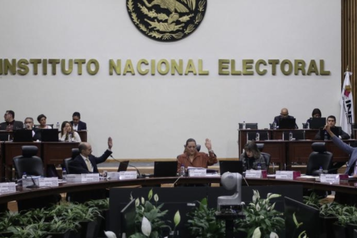 APRUEBA INE TRES DEBATES ENTTRE CANDIDATOS PRESIDENCIALES 