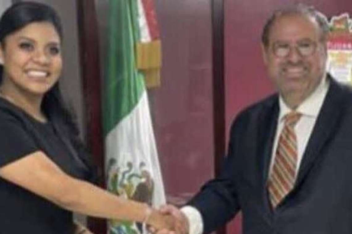 SALE ADAME DEL JURÍDICO DEL MUNICIPIO 