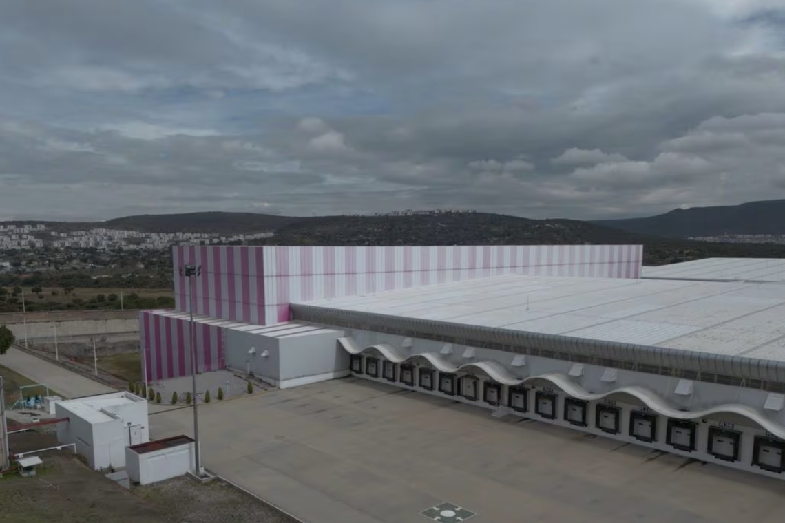 “SUPERFARMACIA”  ABRIRÁ EN ALMACEN DE LIVERPOOL: LÓPEZ OBRADOR 