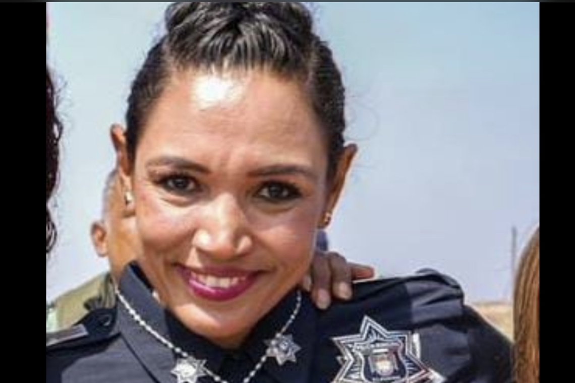MUJER POLICÍA ES ASESINADA A TIROS 