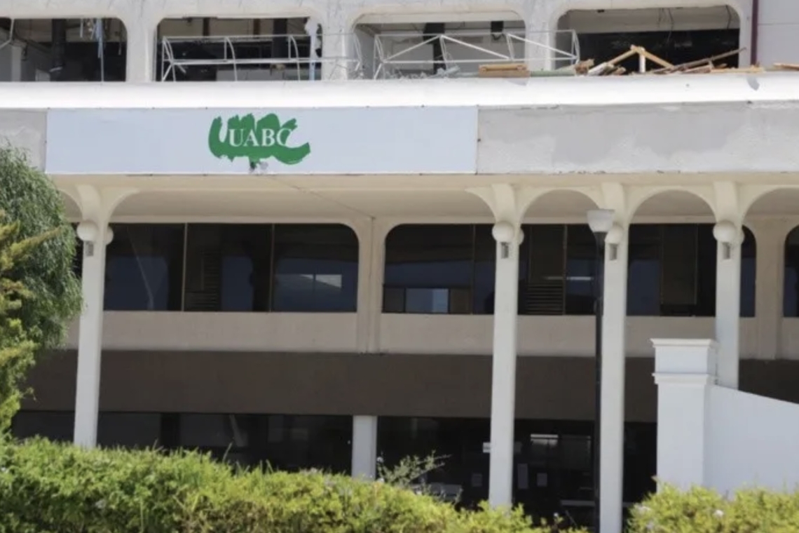 EDIFICIO DE CENTRO DE GOBIERNO, DEFINITIVAMENTE PARA FACULTAD DE MEDICINA 