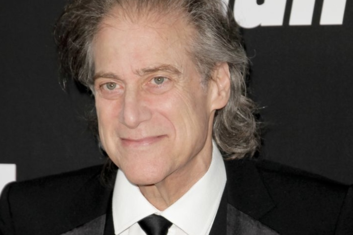 MUERE EL ACTOR Y COMEDIANTE RICHARD LEWIS 