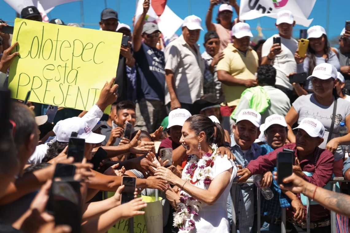 CLAUDIA SHEINBAUM, LUEGO DE REUNIRSE CON MÁS DE 50 MIL PERSONAS EN OAXACA VISITA PUEBLA Y MORELOS 