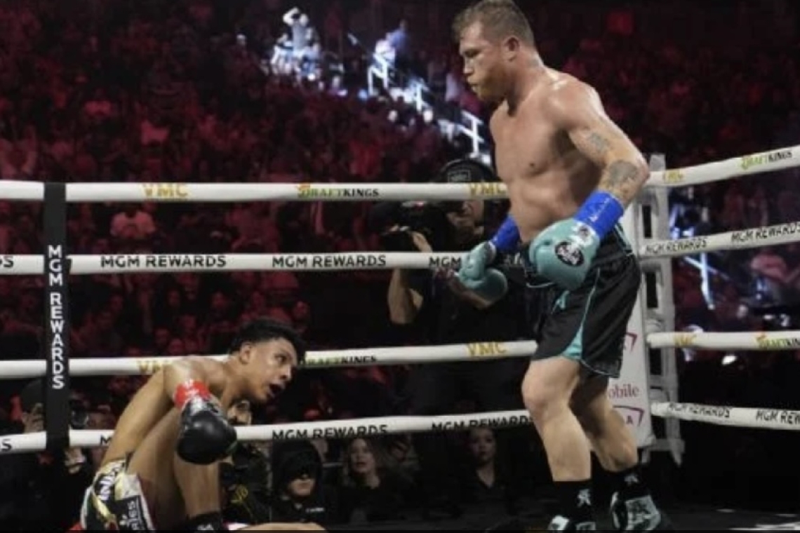 CANELO ÁLVAREZ GANA POR DECISIÓN UNÁNIME A MUNGUÍA 