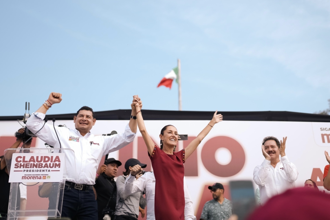 UNA OPCIÓN ES VOTAR POR LA 4T, LA OTRA ES VOTAR POR LA CORRUPCIÓN Y EL ENTREGUISMO: CLAUDIA SHEINBAUM VA POR CONTINUIDAD DE LA 4T EN PUEBLA Y TODO MÉXICO ESTE 2 DE JUNIO