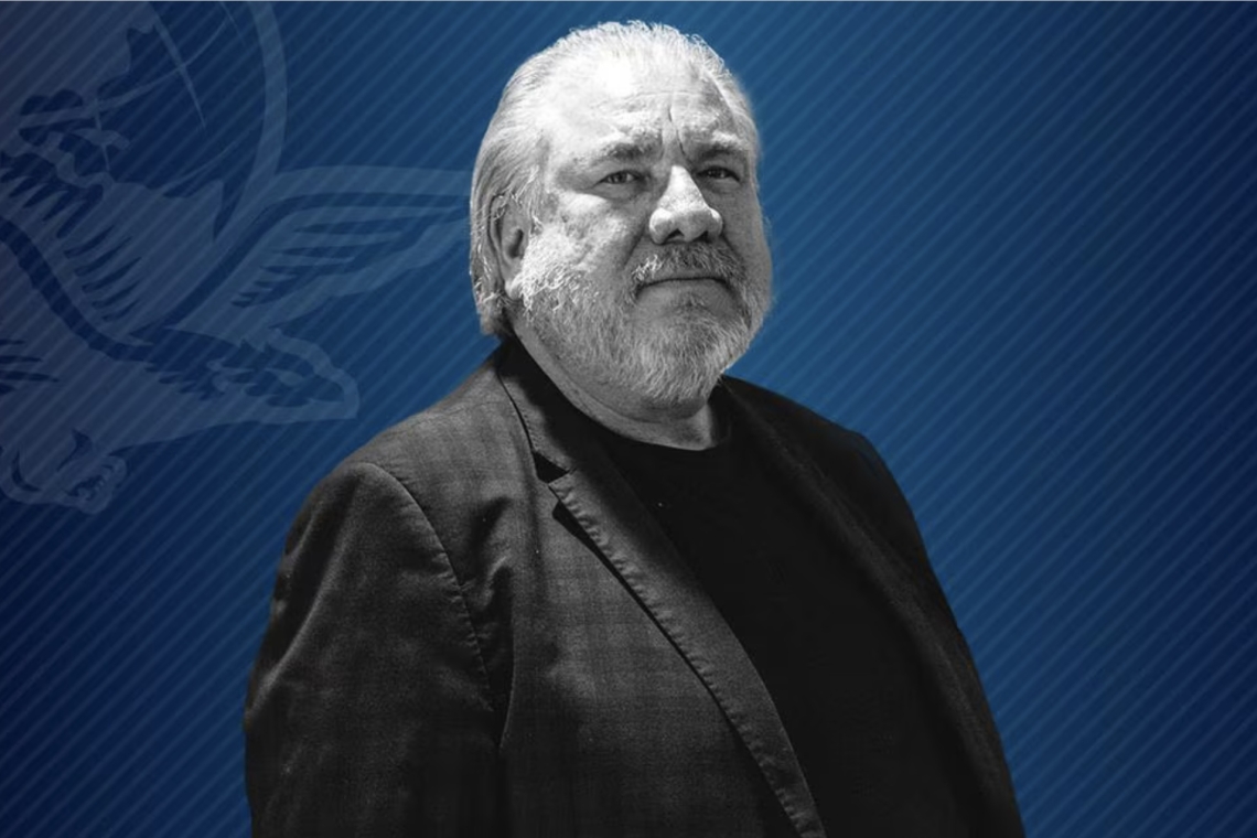 TIEMPO DE PERIODISTAS: MONSEÑOR SALVADOR CISNEROS GUDIÑO