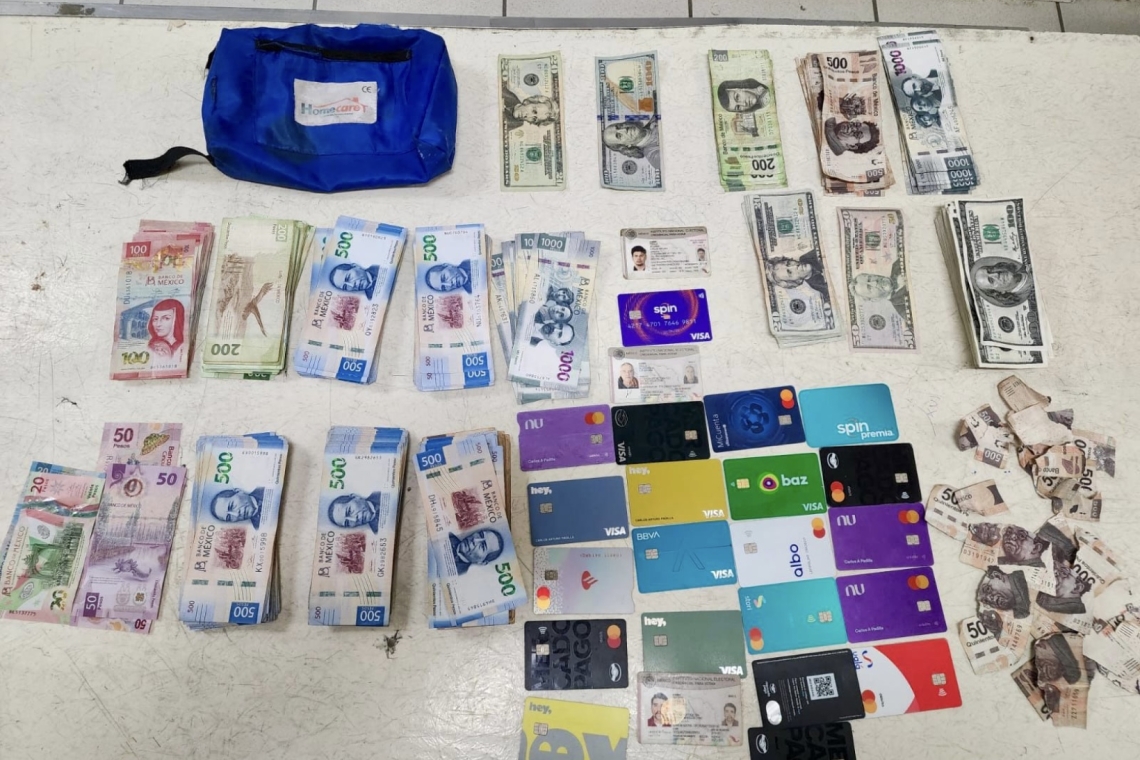 Exfuncionario del Congreso e hijo, detenidos con billetes falsos