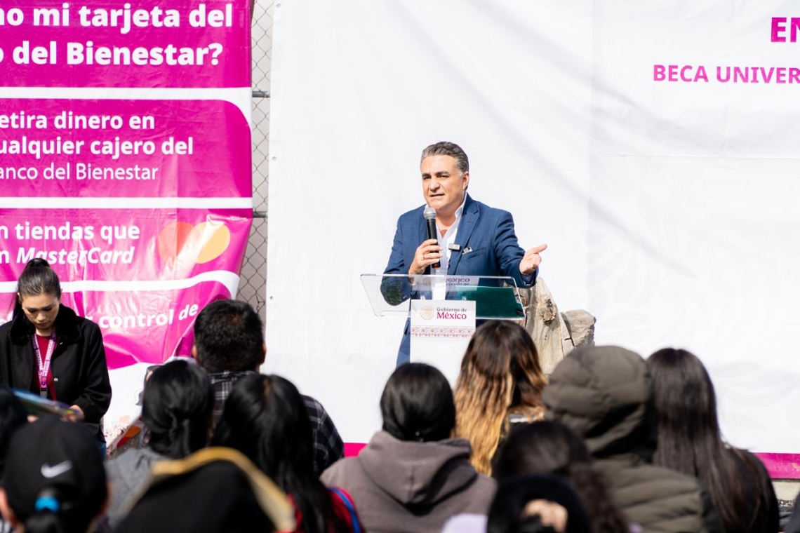 Con la 4T más jóvenes estudian y más personas dejan la pobreza: doctor Ruiz Uribe 