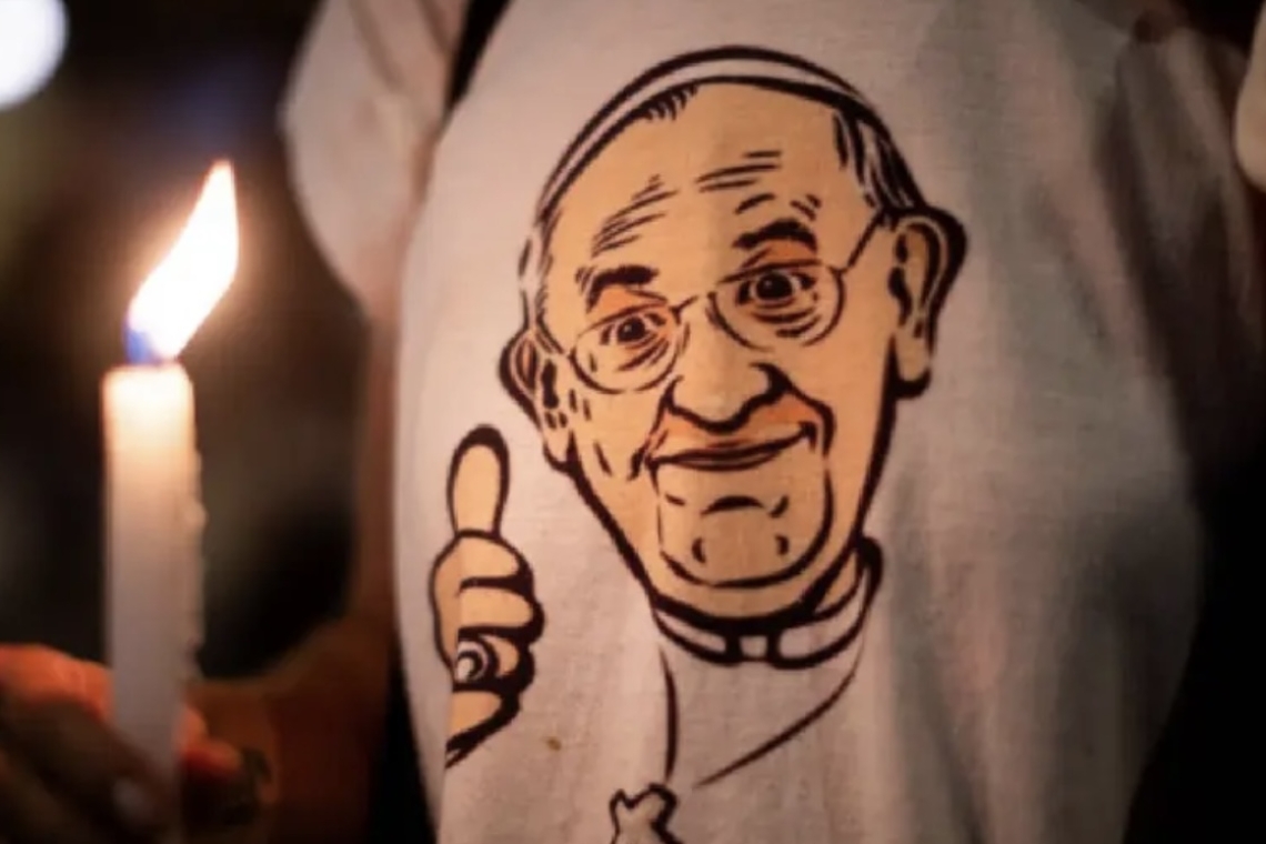Cientos marchan en Argentina por la salud del Papa: “Amor con amor e paga”