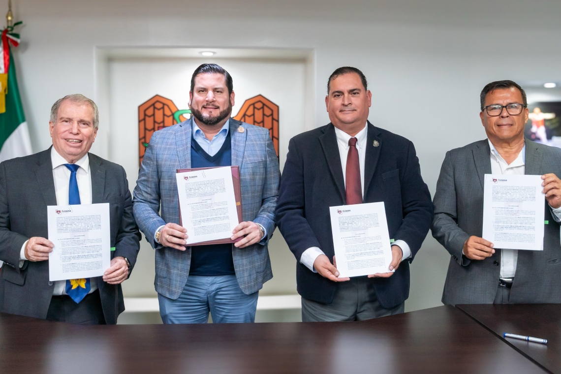 Firma Ismael Burgueño convenio de colaboración con el Instituto Tecnológico de Tijuana