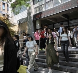 Condena China plan “discriminatorio” de EU de revocar visas a estudiantes extranjeros
