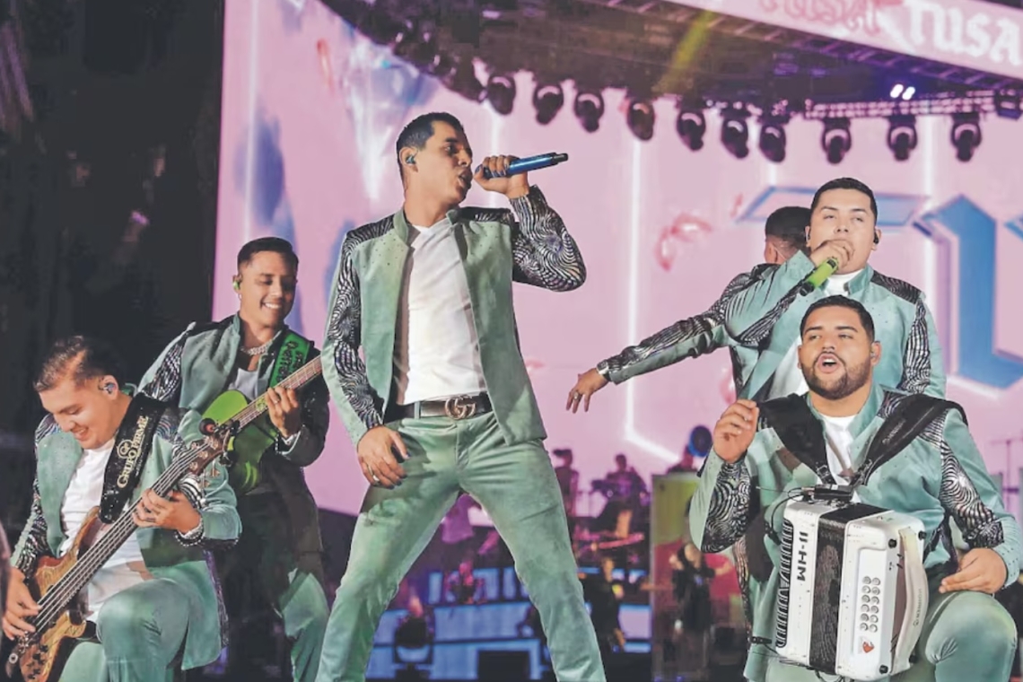 “Lo más sano”, así calificaba AMLO a Grupo Firme; se suman a lista de artistas con visas canceladas por EU