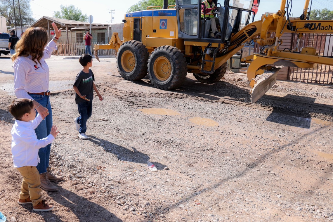 Gobernadora supervisa obras en Mexicali