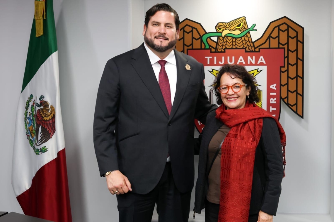 Se reúne Ismael Burgueño con rectora de la Universidad Nacional Rosario Castellanos