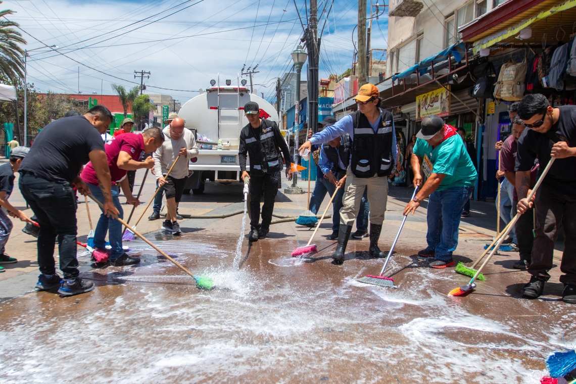 Mejora Gobierno Municipal calidad de vida de más de 5 mil 500 tijuanenses de las delegaciones San Antonio de los Buenos y Centro