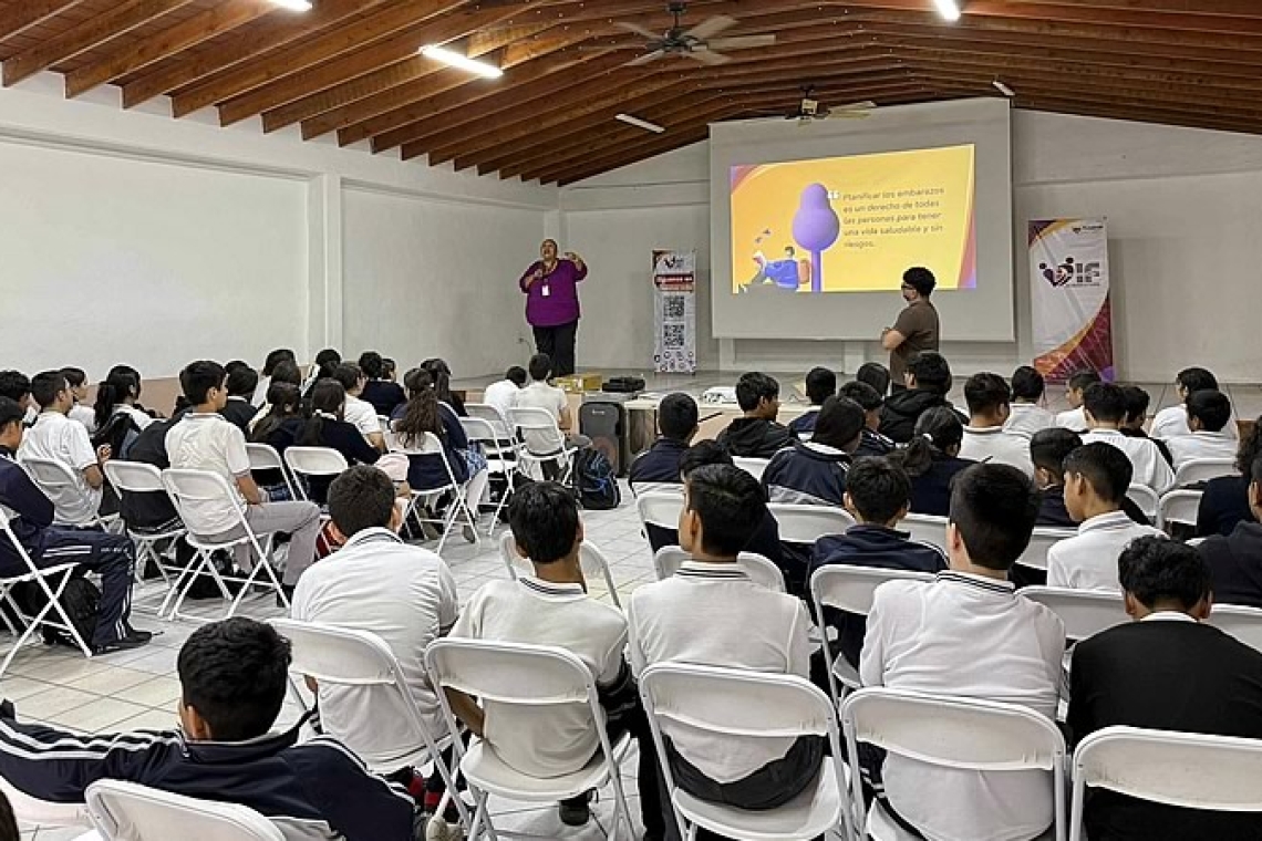 Acerca DIF Tijuana talleres y pláticas preventivas para fortalecer el bienestar de la niñez y adolescencia