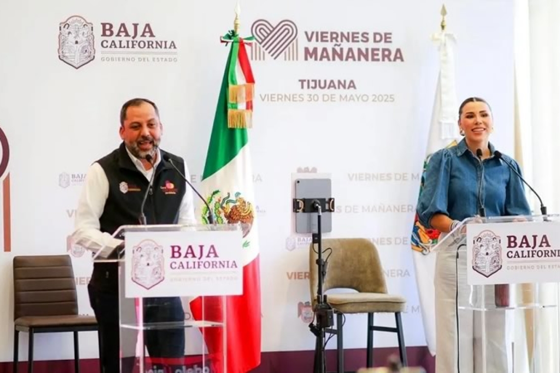 Gobernadora de Baja California, Marina del Pilar, recibe el Premio Nacional en Innovación Tecnológica