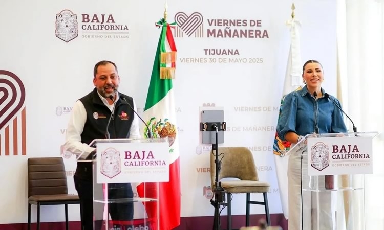 Gobernadora de Baja California, Marina del Pilar, recibe el Premio Nacional en Innovación Tecnológica