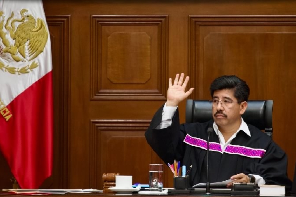 SCJN niega a TV Azteca y Grupo Elektra aplazar juicios fiscales