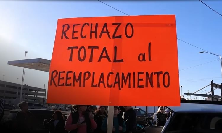 Descartan reemplacamiento obligatorio y aumento de impuestos en 2026