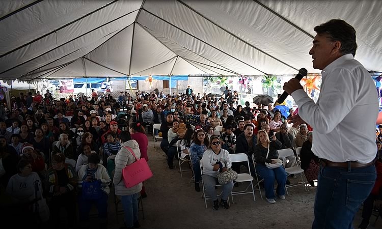 MÁS DE MIL 500 PERSONAS ACUDEN A MEGA POSADA ORGANIZADA POR JESÚS RUIZ URIBE