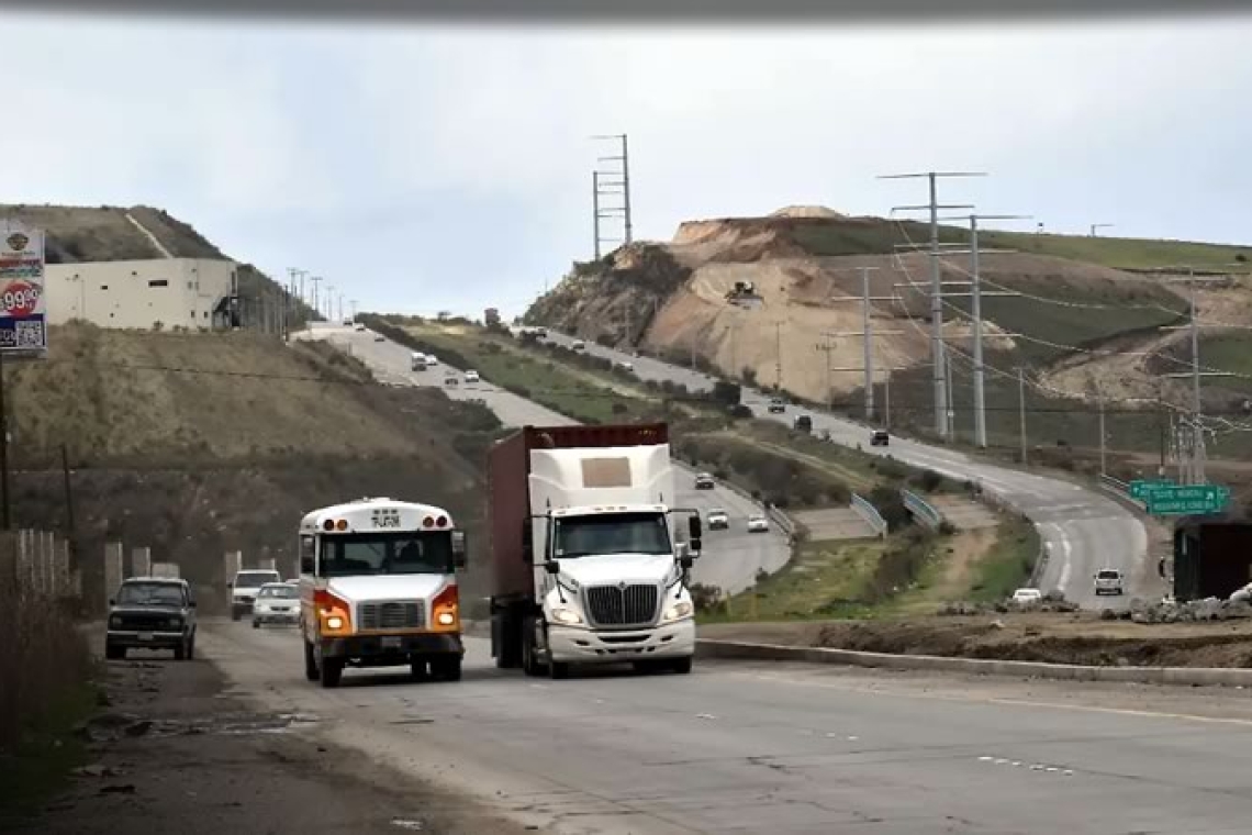 Obra en el Bulevar 2000 requiere banquetas, iluminación y señalización en todo su tramo: CMIC
