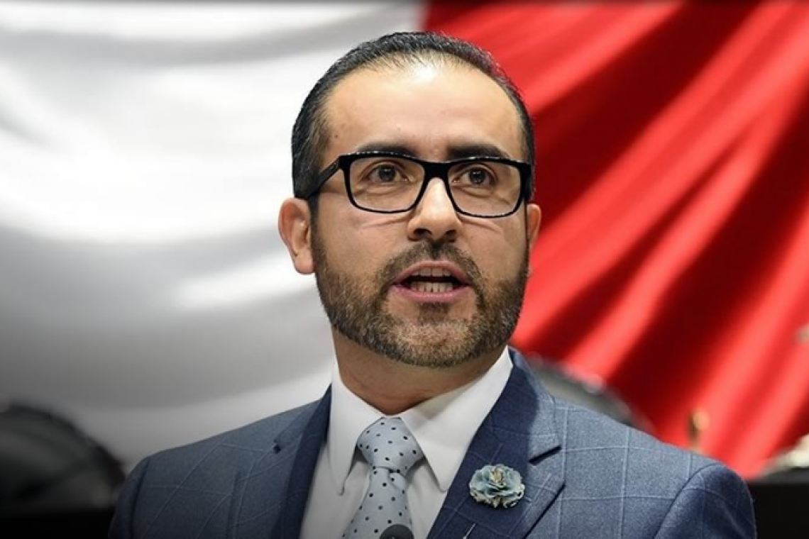 SERÁ MAX GARCÍA SENADOR DE LA REPÚBLICA