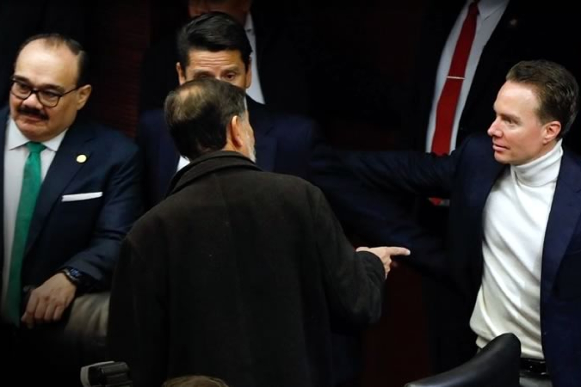 PVEM se deslinda de las declaraciones de Manuel Velasco sobre la reforma electoral