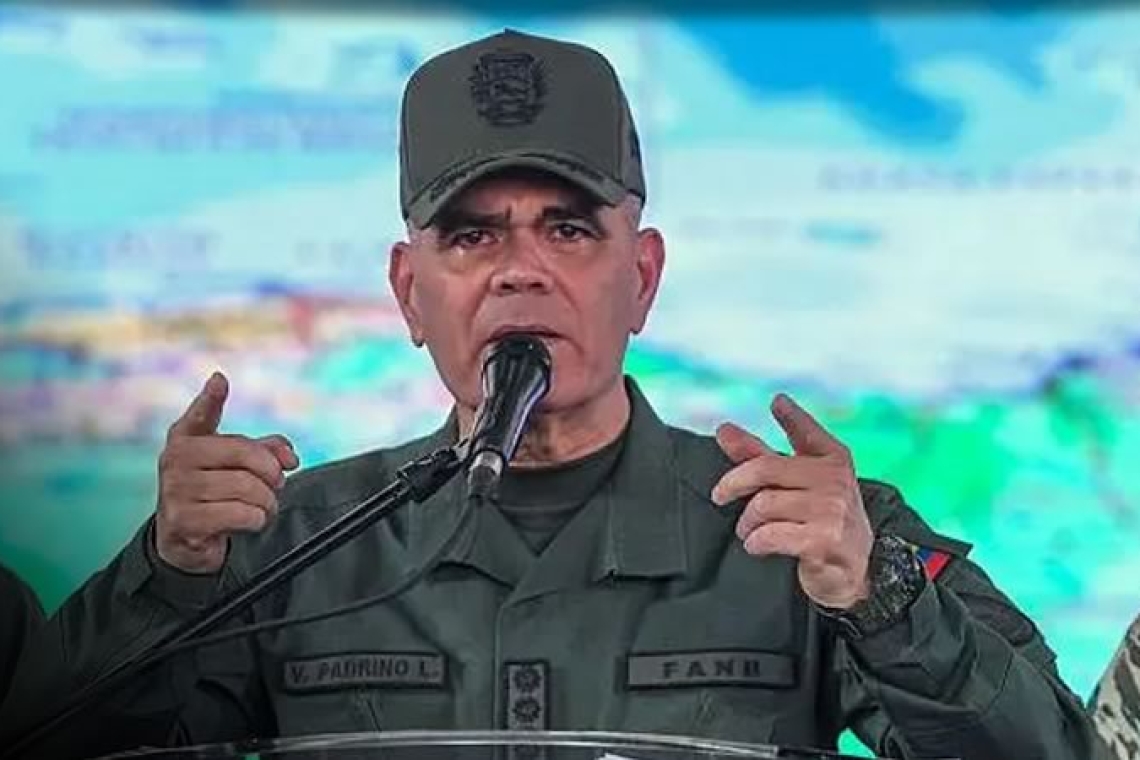 Delcy Rodríguez destituye al general Vladimir Padrino, el leal aliado militar de Maduro
