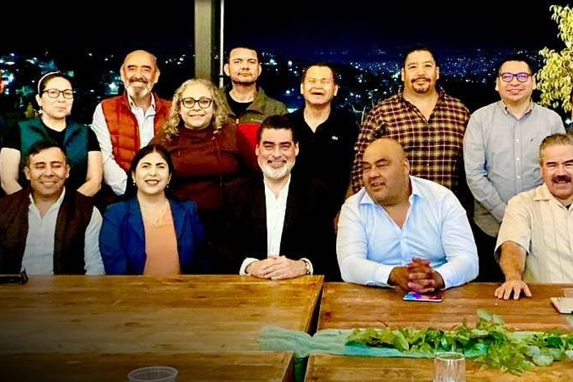 Apoyado por el PAN, busca alcaldía Ismael Chacón