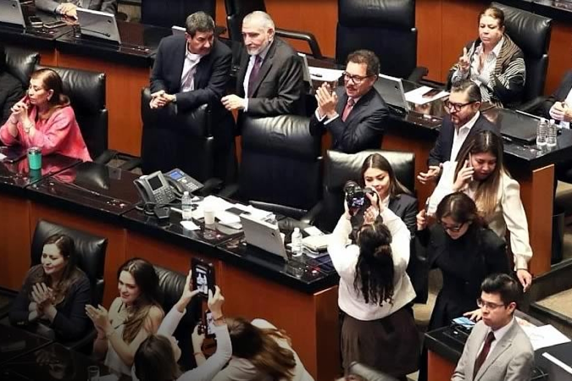 Modelo municipal del plan B no se aplicará al mismo tiempo en estados