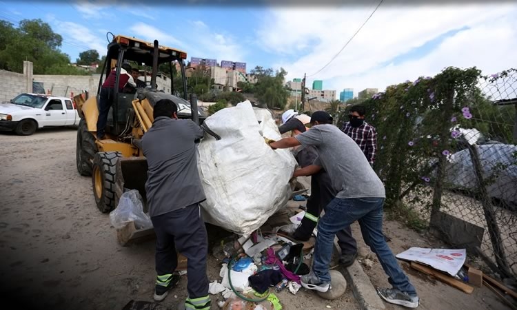 Retira Gobierno Municipal más de 55 toneladas de basura en colonias de las delegaciones Otay Centenario, La Mesa y Sánchez Taboada