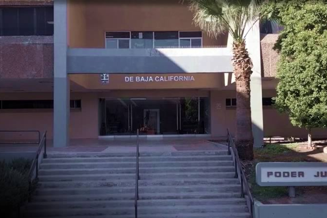 Emplaza Poder Judicial a periodistas que develaron antecedentes penales de jueza en BC