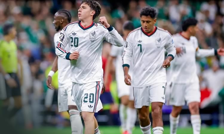 ¡MÉXICO! a la historia. Su afición lo mejor. Ganó por 3 - 0 a Chequia