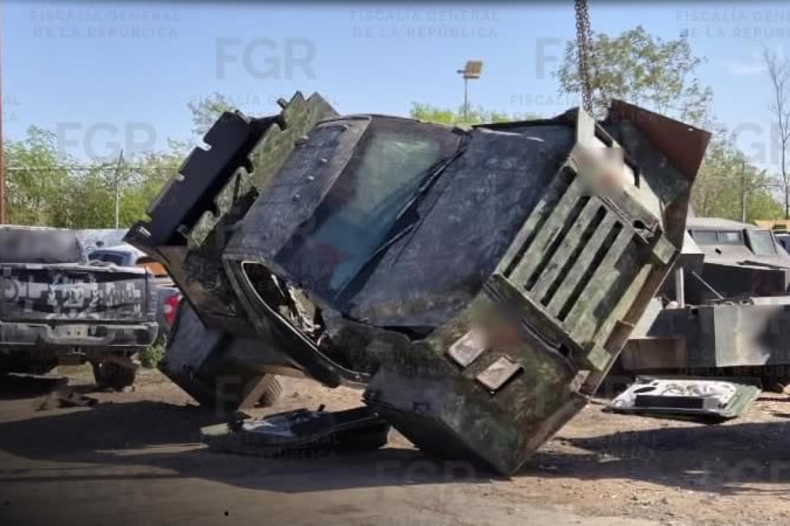 DESTRUYE FGR 25 VEHÍCULOS CON BLINDAJE ARTESANAL EN TAMAULIPAS