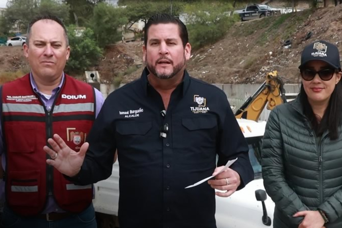 Supervisa Ismael Burgueño Ruiz trabajos de limpieza y desazolve en el desarenador Florido 1