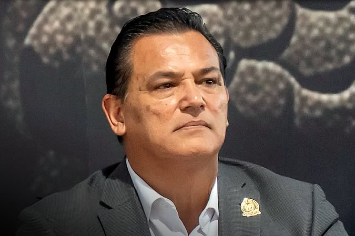 Napo responde a Montserrat Caballero y niega haberle ofrecido dinero por litigios del SITT