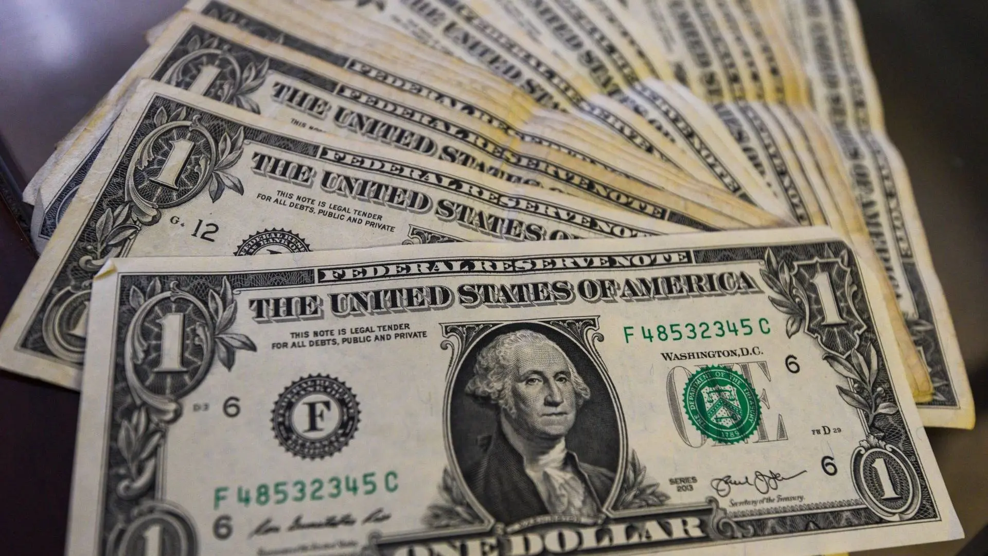 dolar billetes