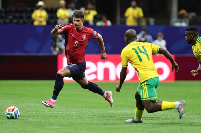 El tricolor conserva la posibilidad de fortalecer su posición en el mundial
